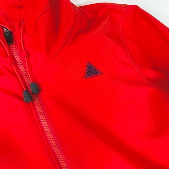 Nike ACG Jacket Womens XS (0-2) Red Polyester Long-Sleeve Full-Zip Hooded Sporty - Picture 2 of 8